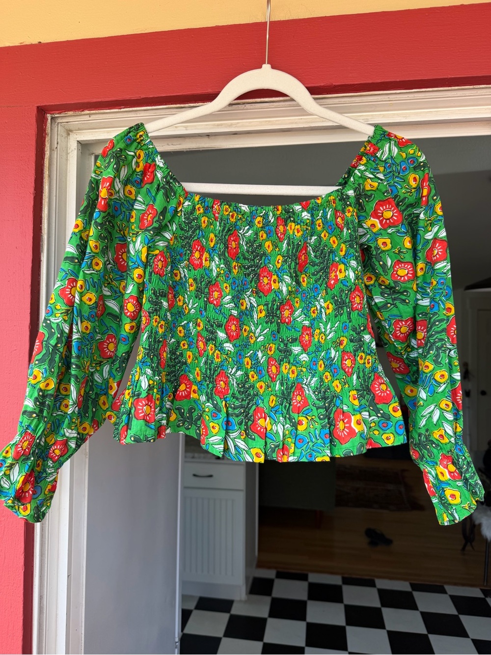 Casa de Stela Green Floral Smocked Peasant Top